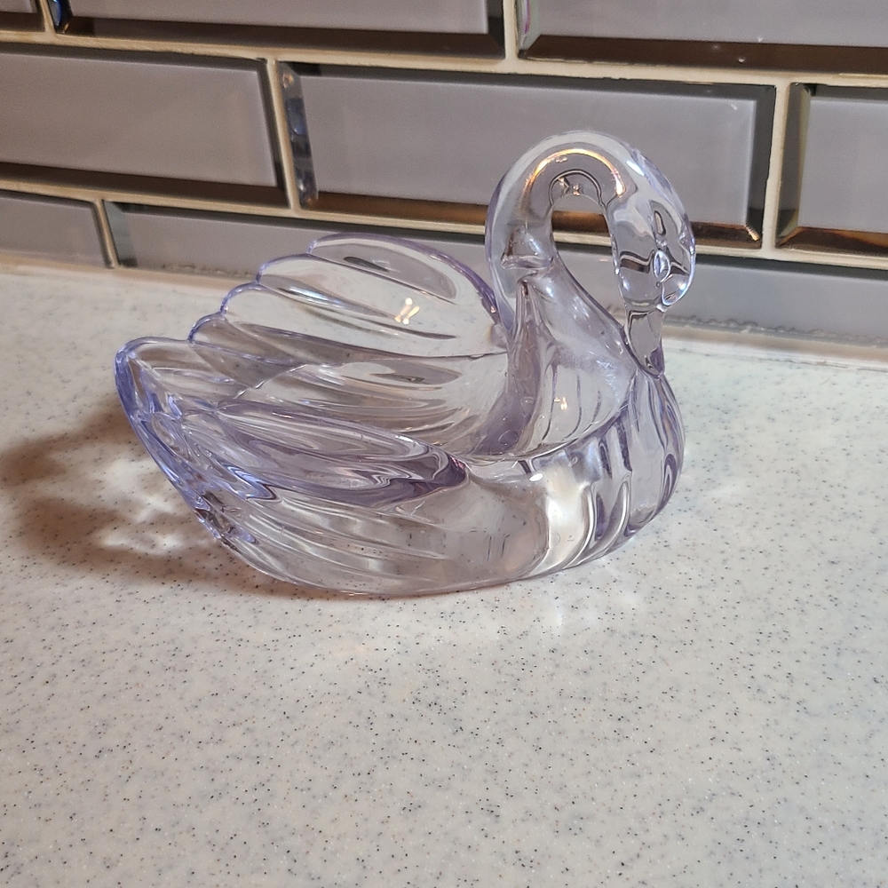 Vintage Clear Plastic Swan Soap DIsh Vintage Home Decor 1990s
